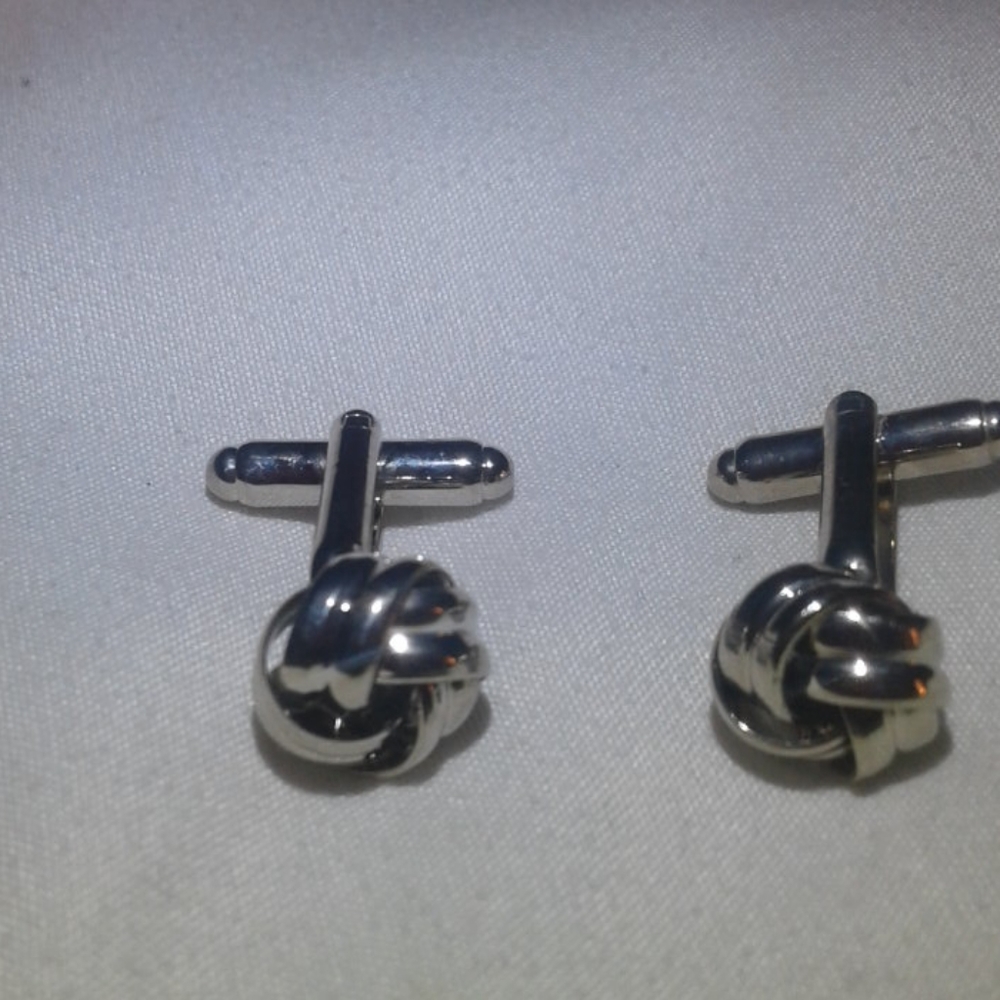 Cuff links